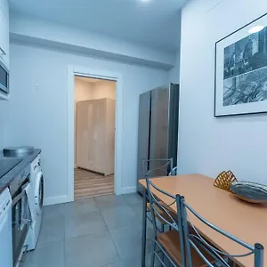 apt-valdecilla-center.bilbaohotelsspain.com/
